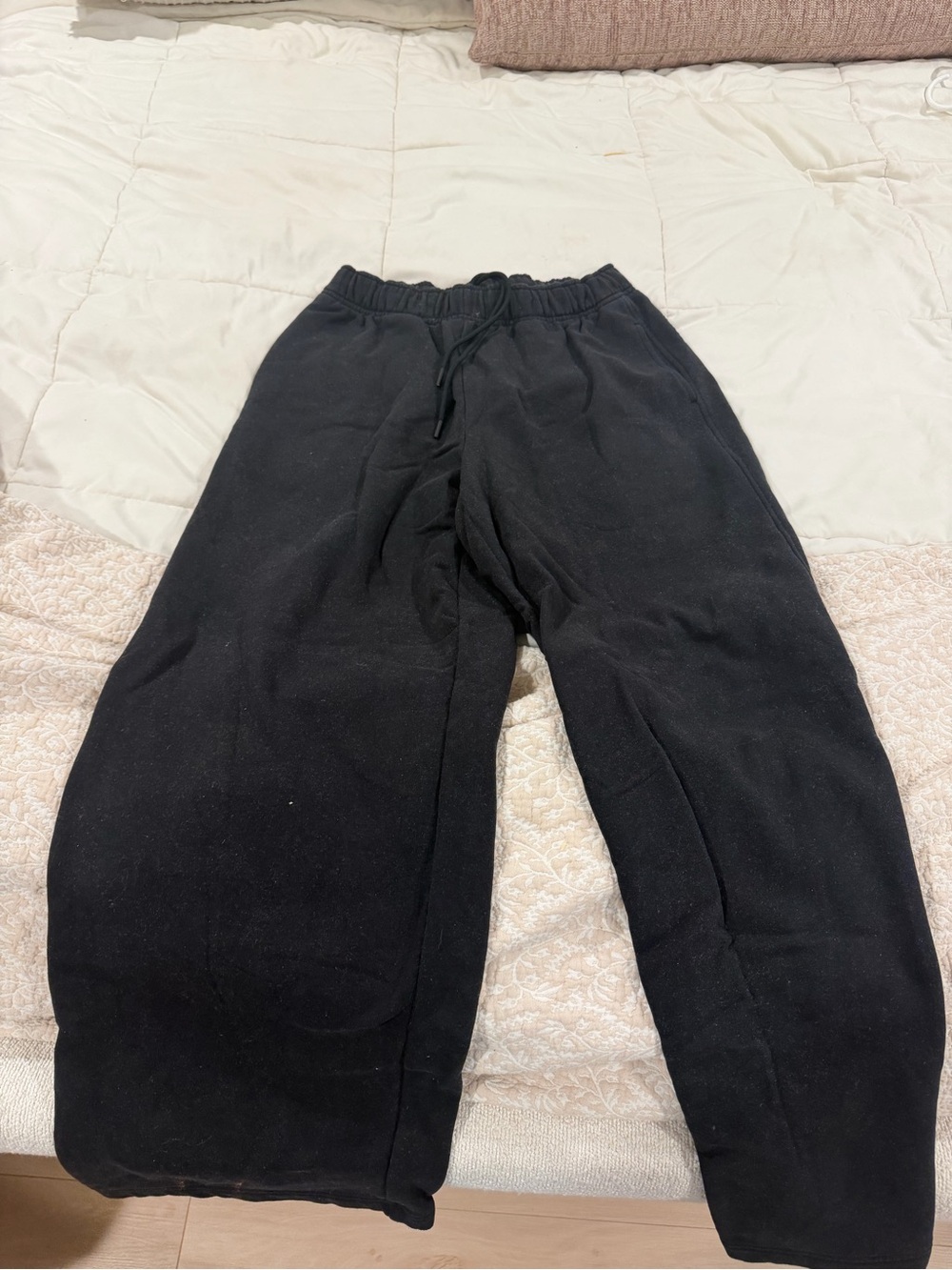 Athleta Black forever fleeceDrawstring flare pants